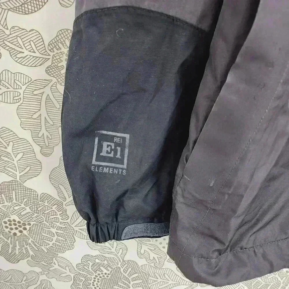 REI Mens Medium Windbreaker Jacket  Polyester & Nylon Full Zip Mock Neck - Picture 6 of 8